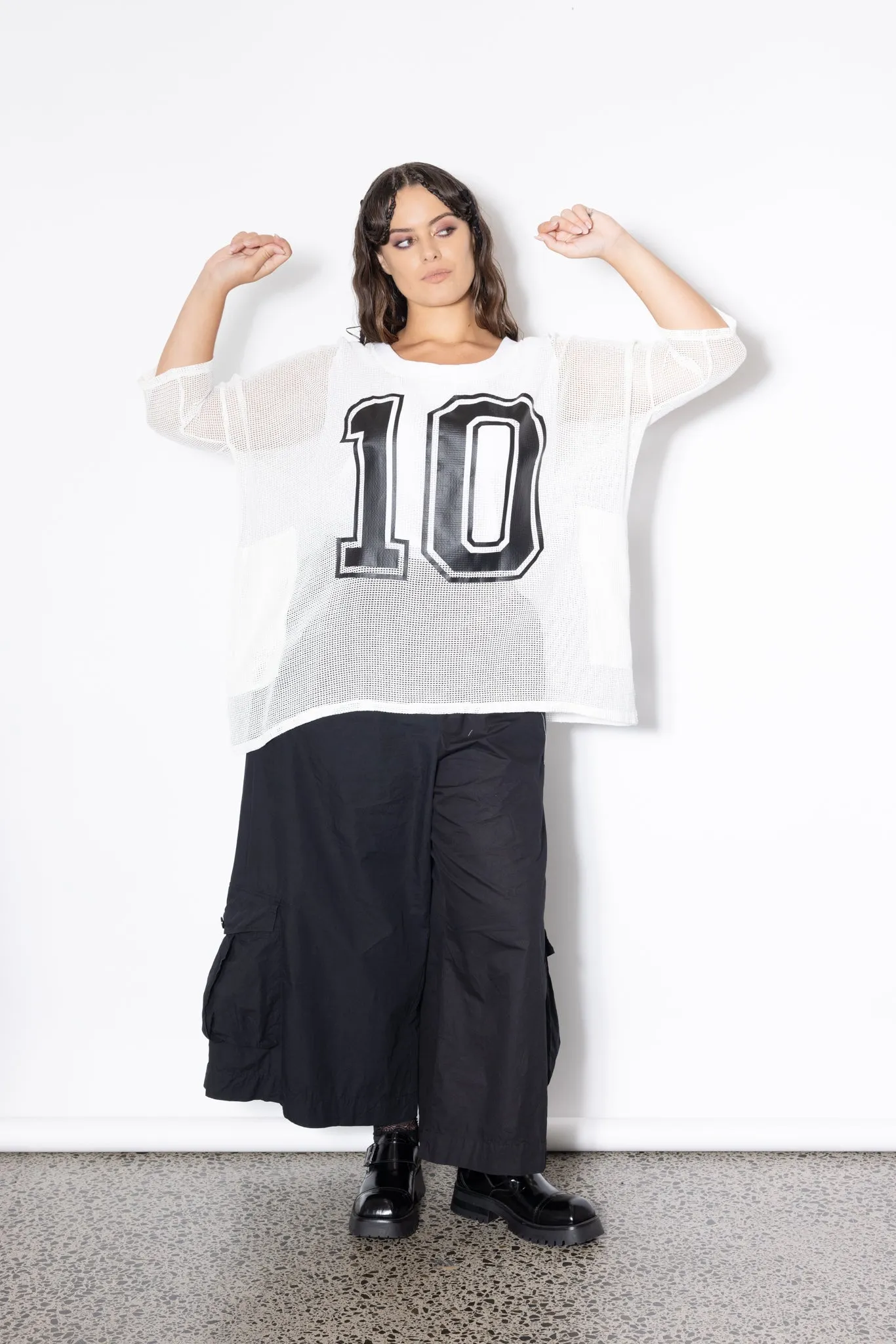 #10 Cream Net Tee
