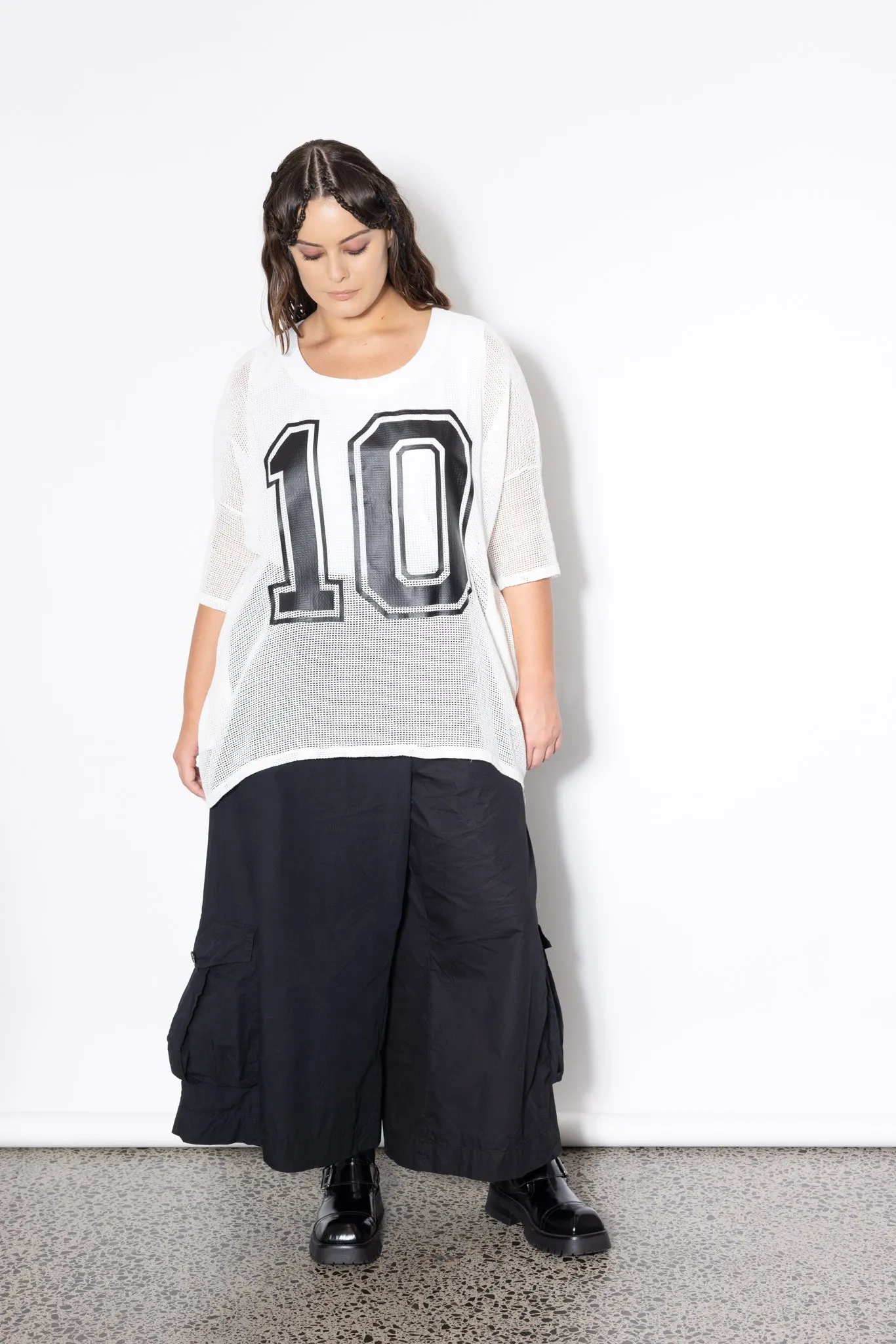#10 Cream Net Tee