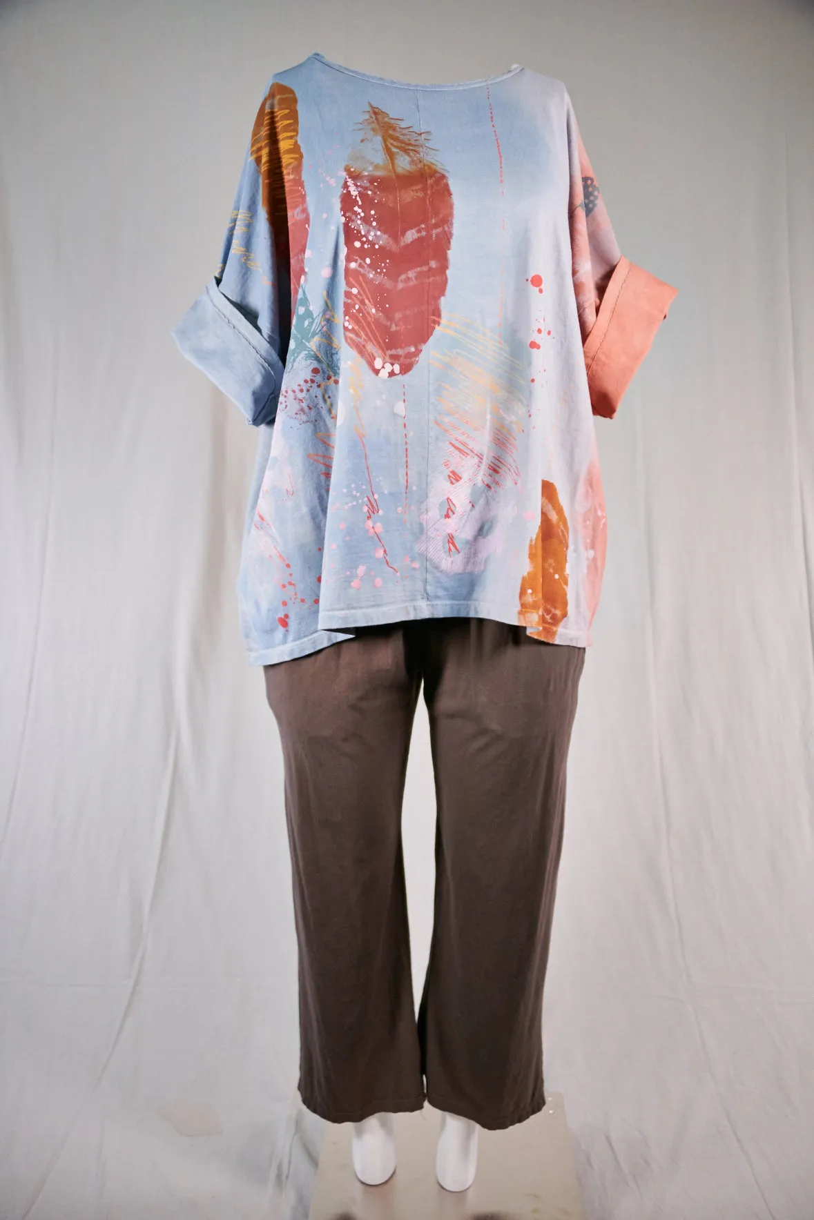 1236HD Line Tee-Desert Sun-Red Rock/Water-28”L