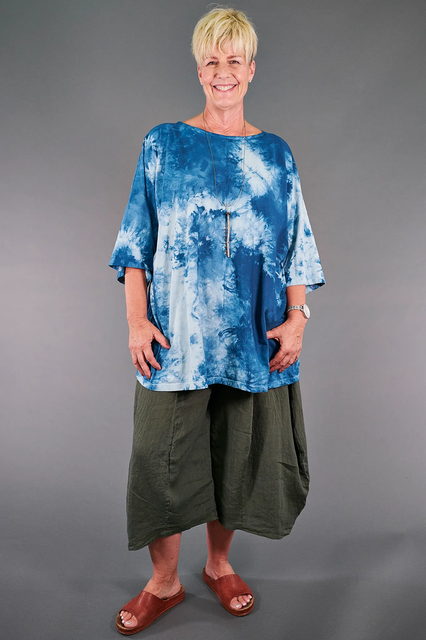 1236HD Line Tee-Mountain Sky-U