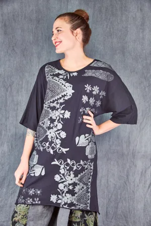 1564 Euro Slim Fit Art Tunic Magpie Black-Stitch Work Sampler