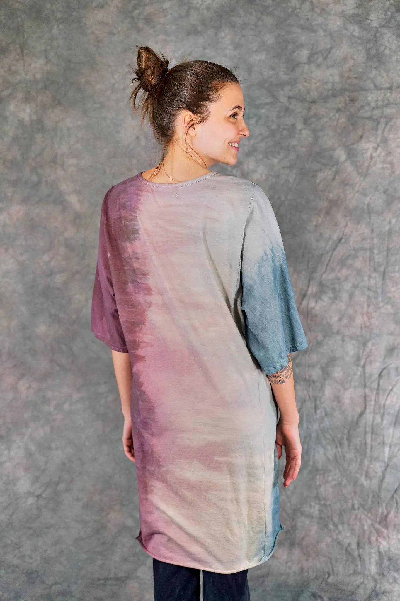 1564HD Euro Slim Fit Art Tunic Sakura