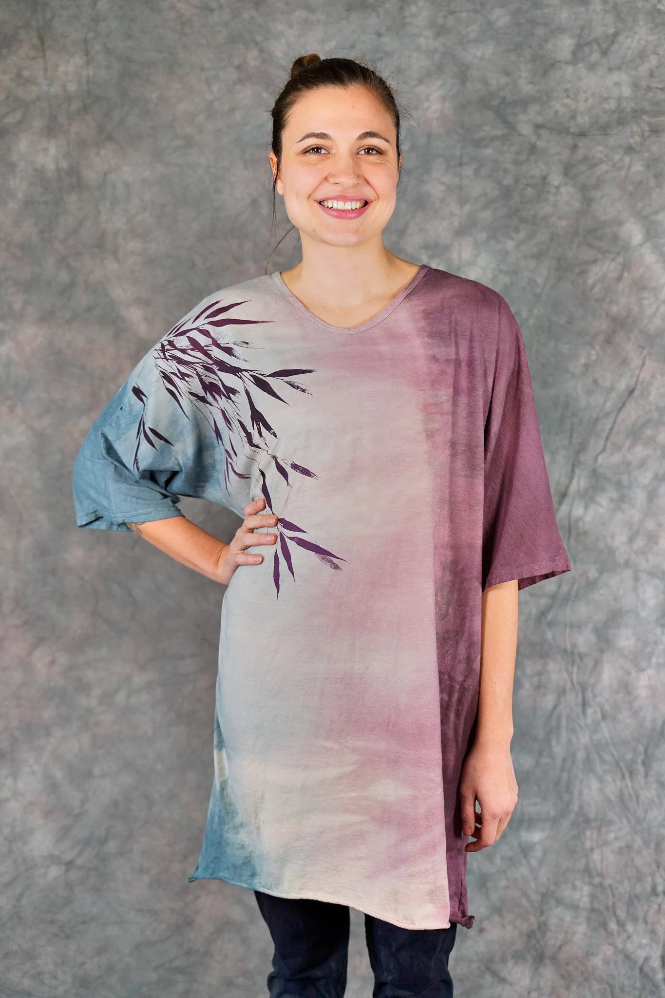 1564HD Euro Slim Fit Art Tunic Sakura