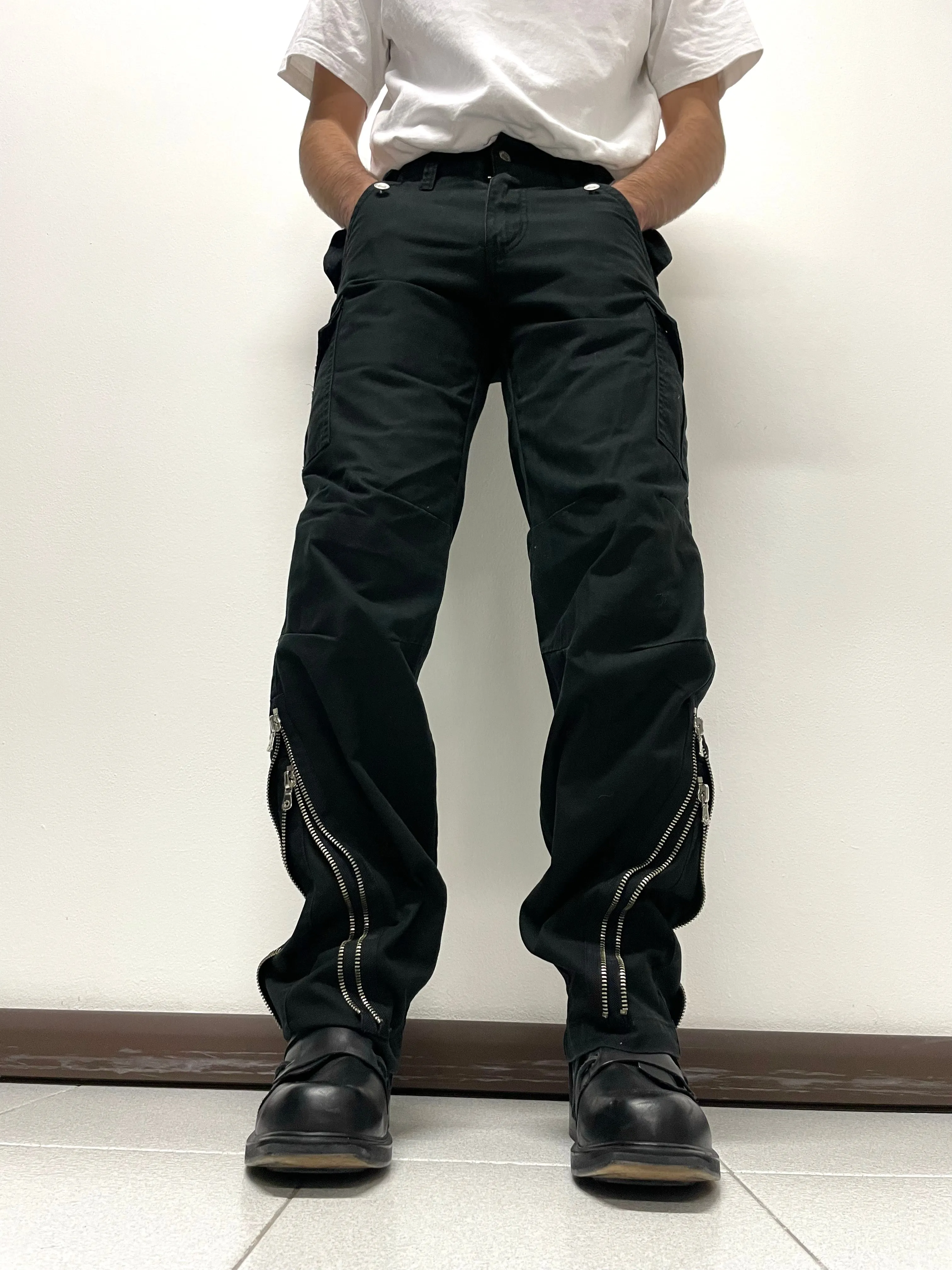2000s Dolce & Gabbana zipper cargo pants
