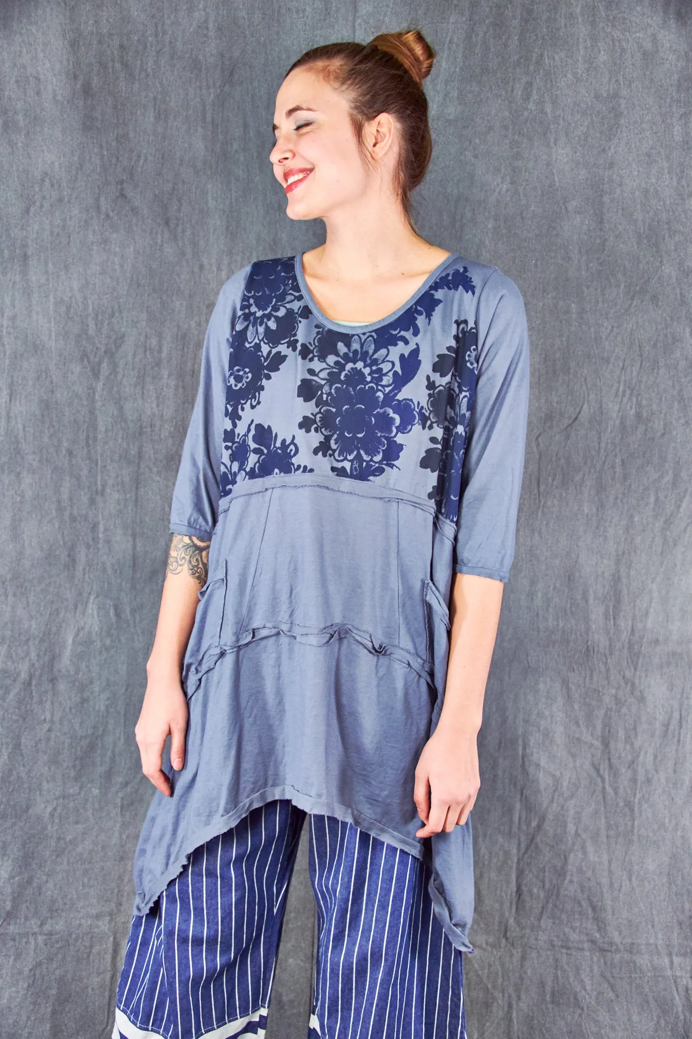 2222 Raw Seam Vector Rain-Delft
