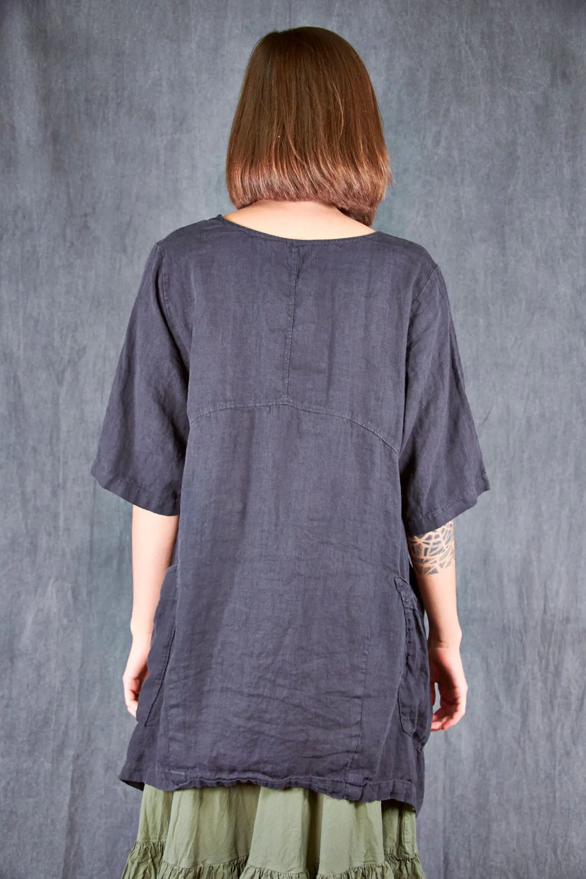 2270 Seaside Linen Tunic Black Sand-P