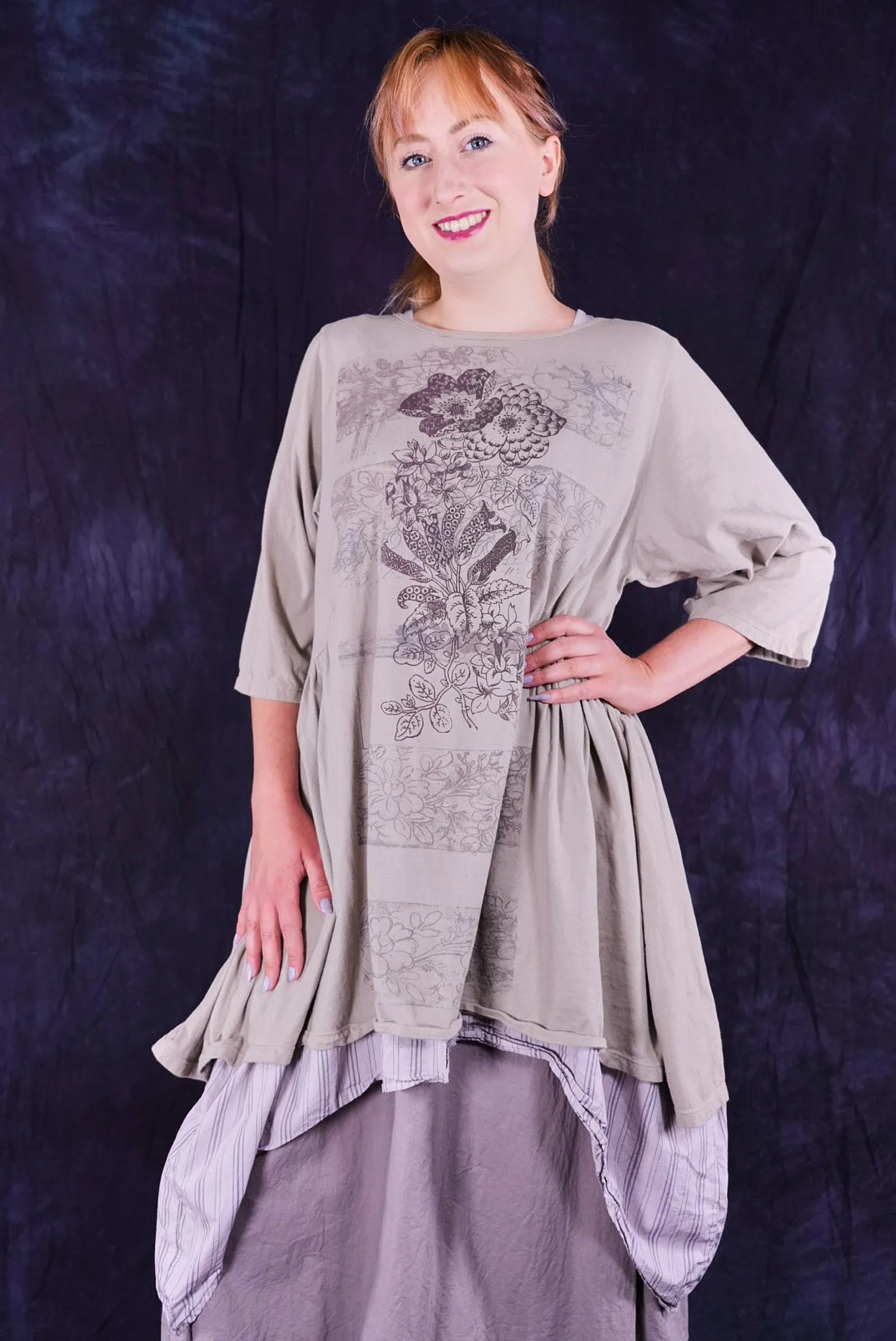 2284-2 Jen's Tunic Moon Rock-P
