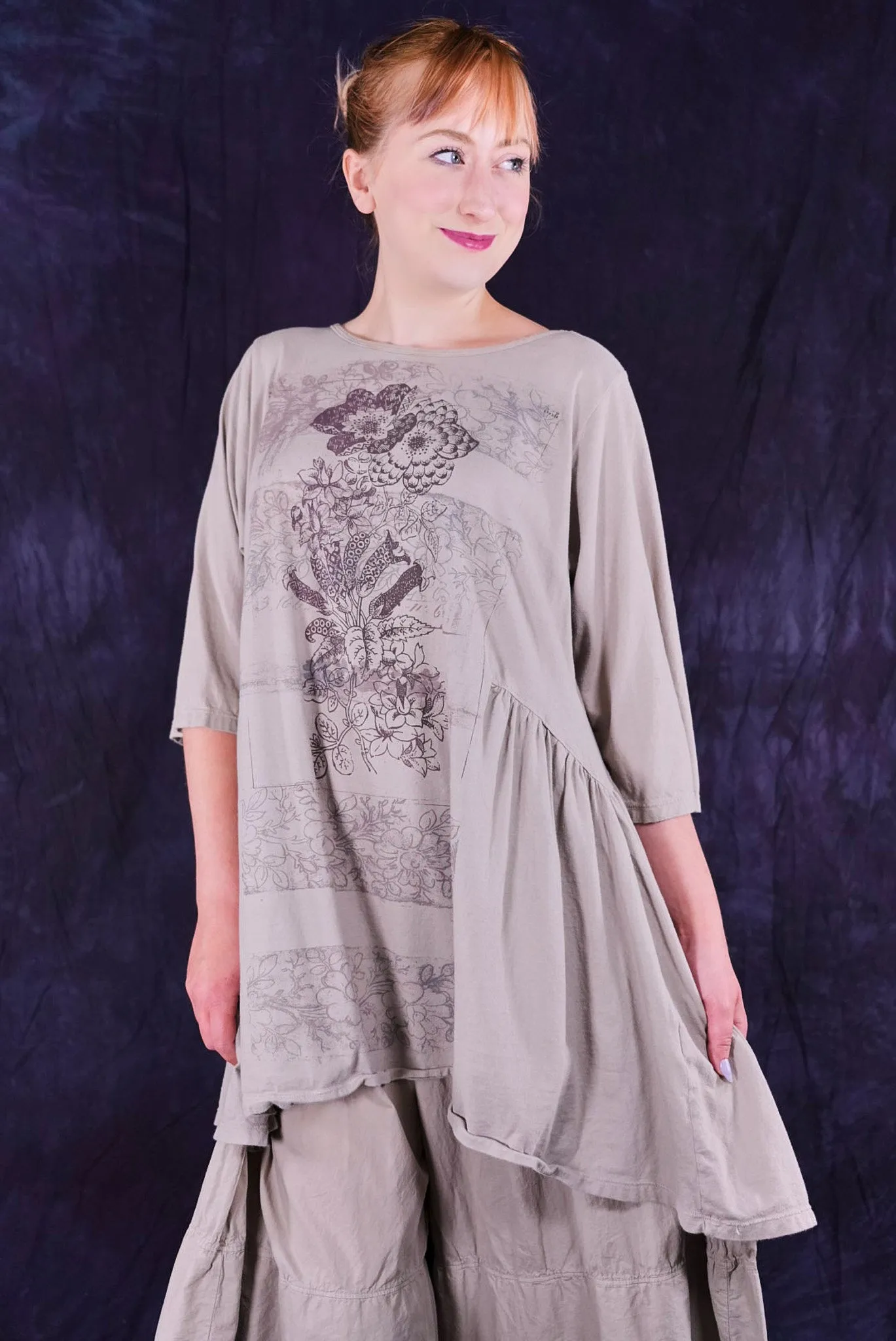 2284-2 Jen's Tunic Moon Rock-P