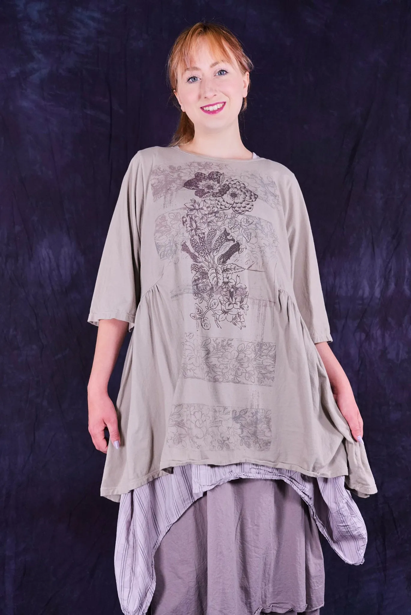 2284-2 Jen's Tunic Moon Rock-P