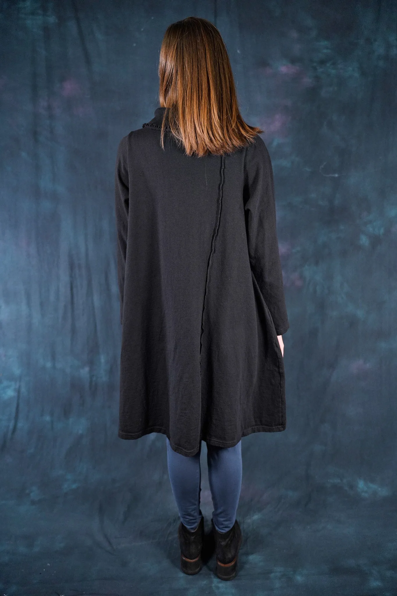 2362 Heavy Eco Cotton Pocket Tunic Francesca Black-P