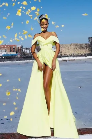 A-line Off-the-shoulder Prom Dresses with Thigh Split