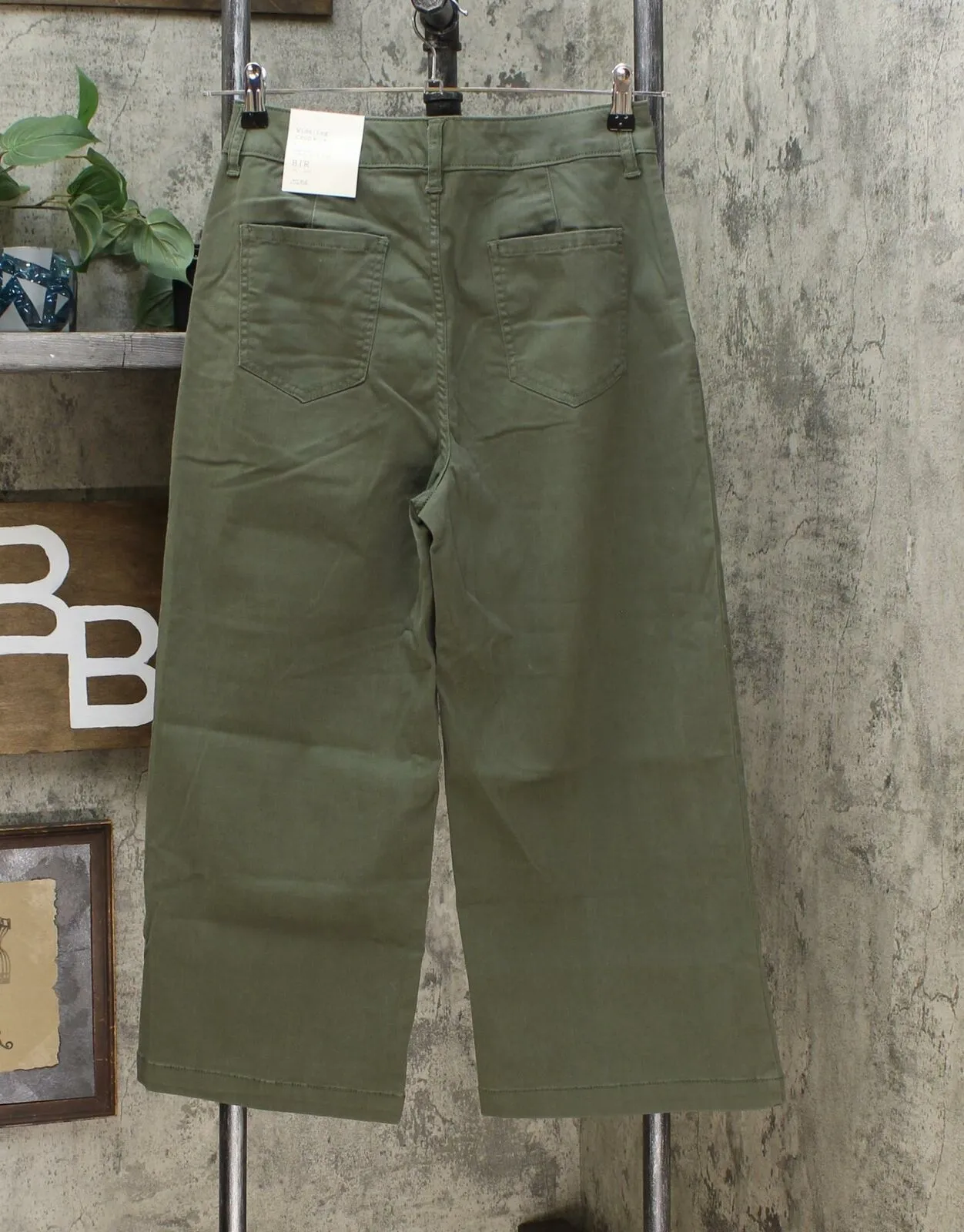 A New Day Women's Regular Fit Wide Leg Crop Pants