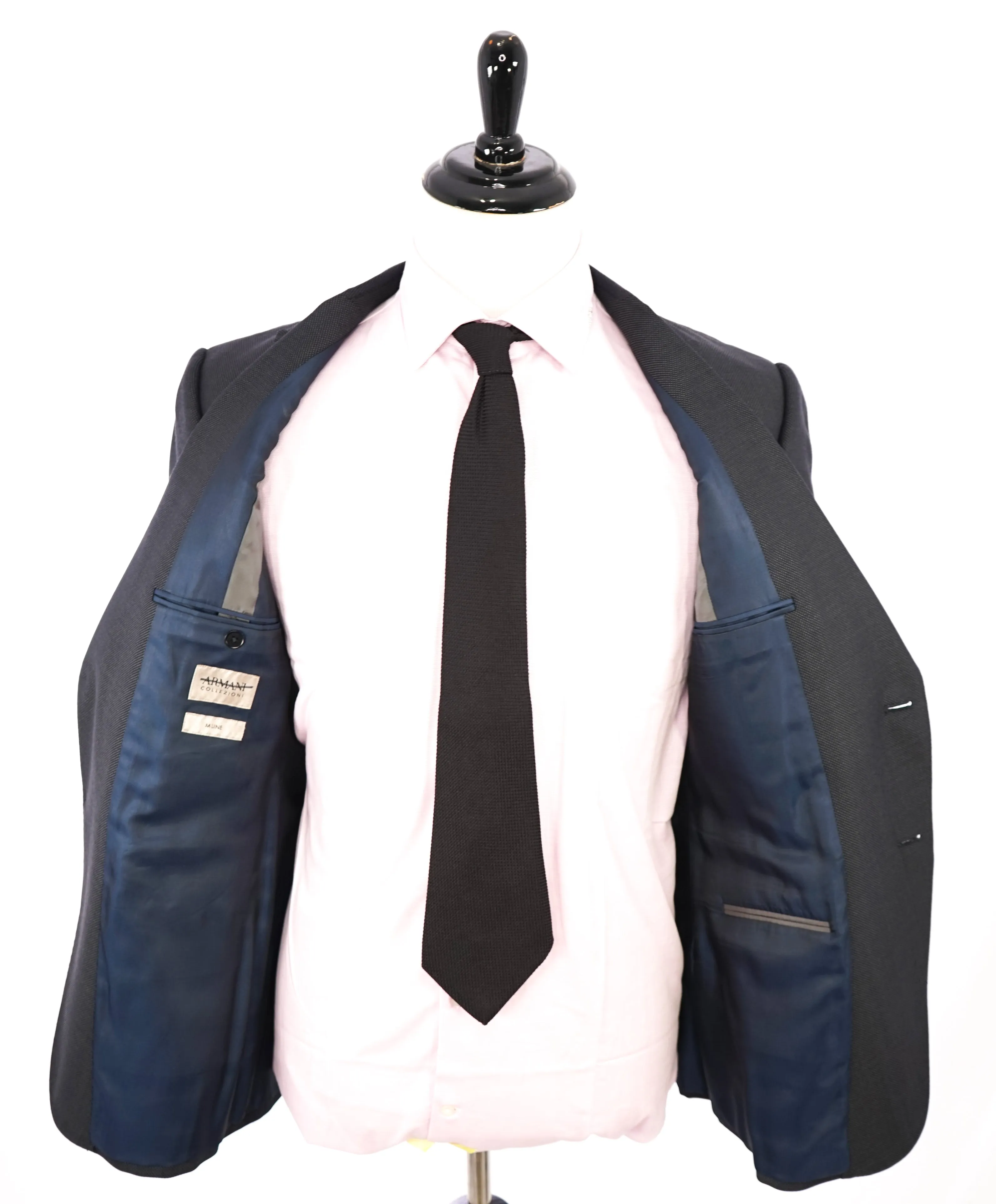 ARMANI COLLEZIONI - M Line "Stardust" Gray Wide Peak Lapel Suit - 44R