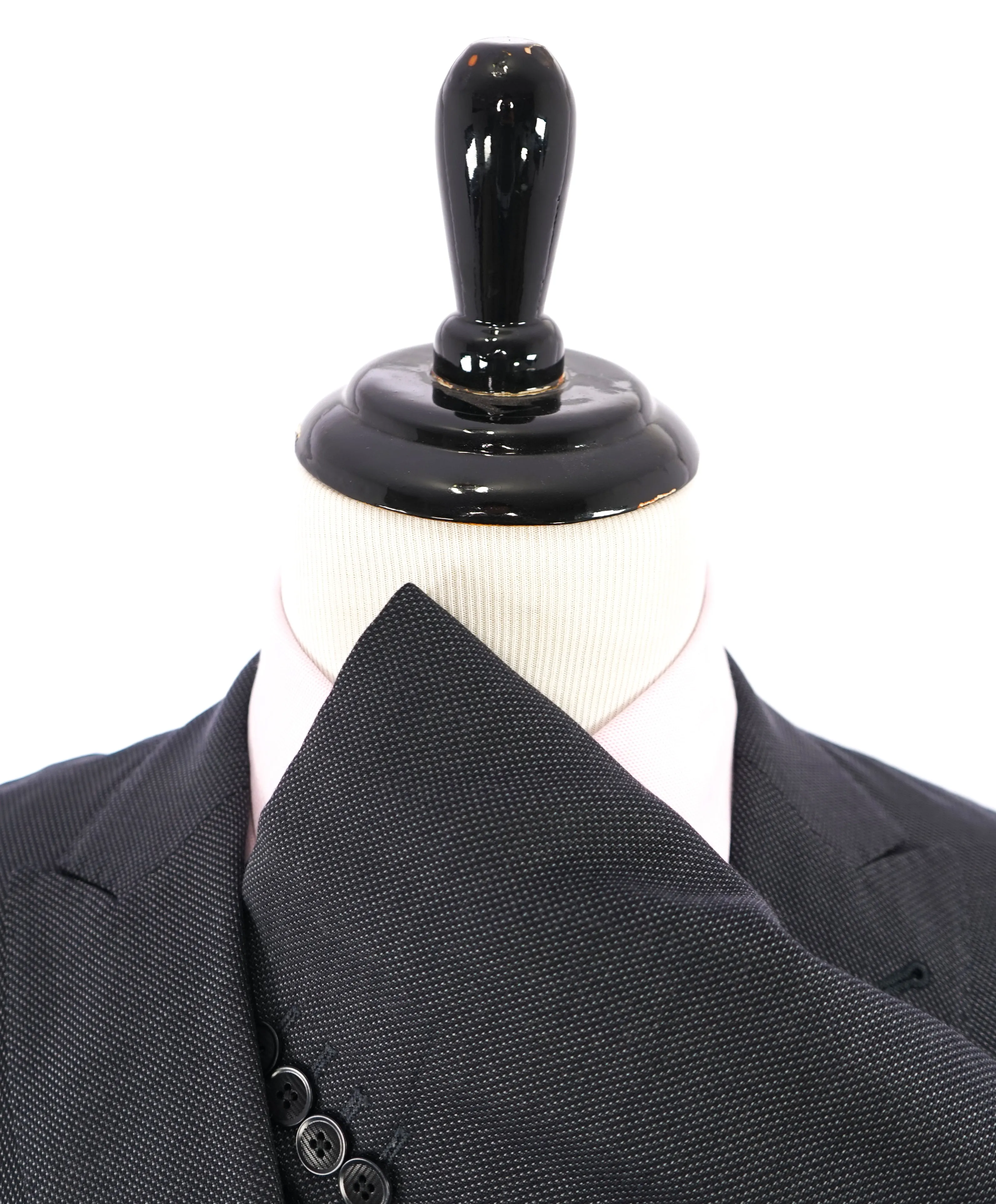 ARMANI COLLEZIONI - M Line "Stardust" Gray Wide Peak Lapel Suit - 44R