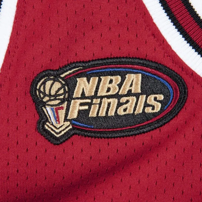 Authentic Michael Jordan Chicago Bulls NBA 1997-98 Jersey