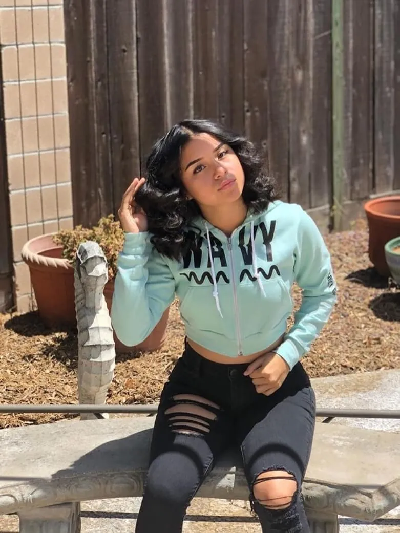 Black Wavy | Mint Cropped Zip Up Jacket