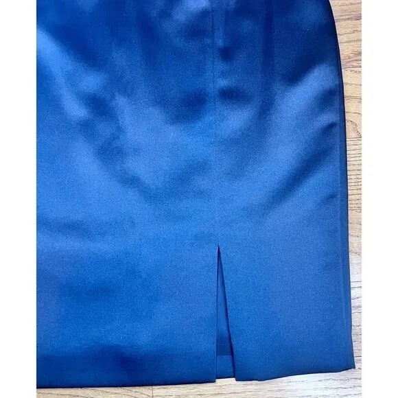 Cache’ Black Satin Short Evening Skirt Side Slit Lined Elegant Size 6 NWT