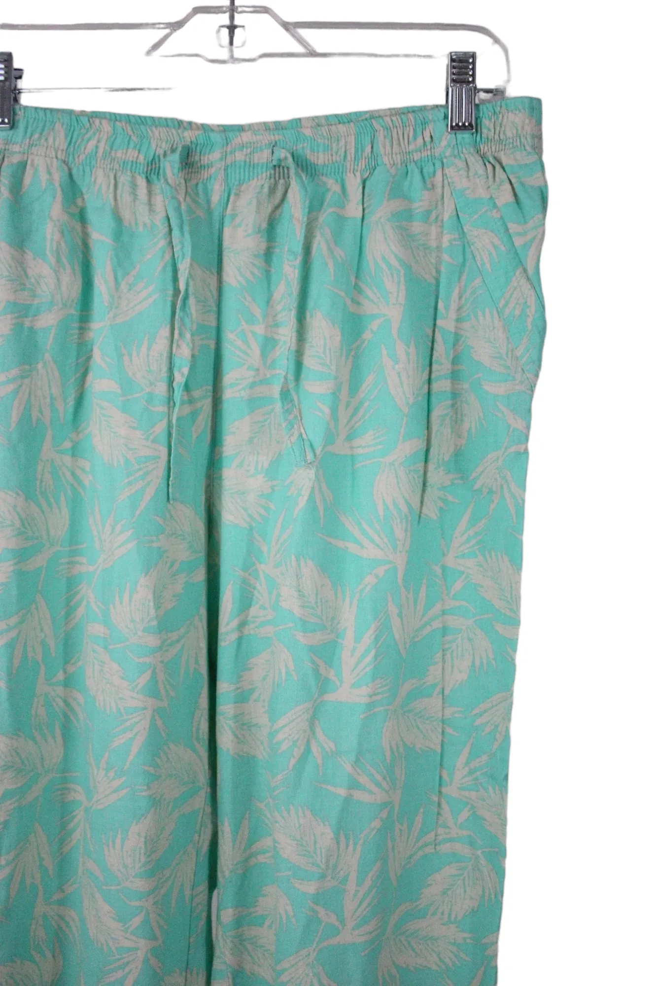 Carol Bay Blue Linen Capris | L