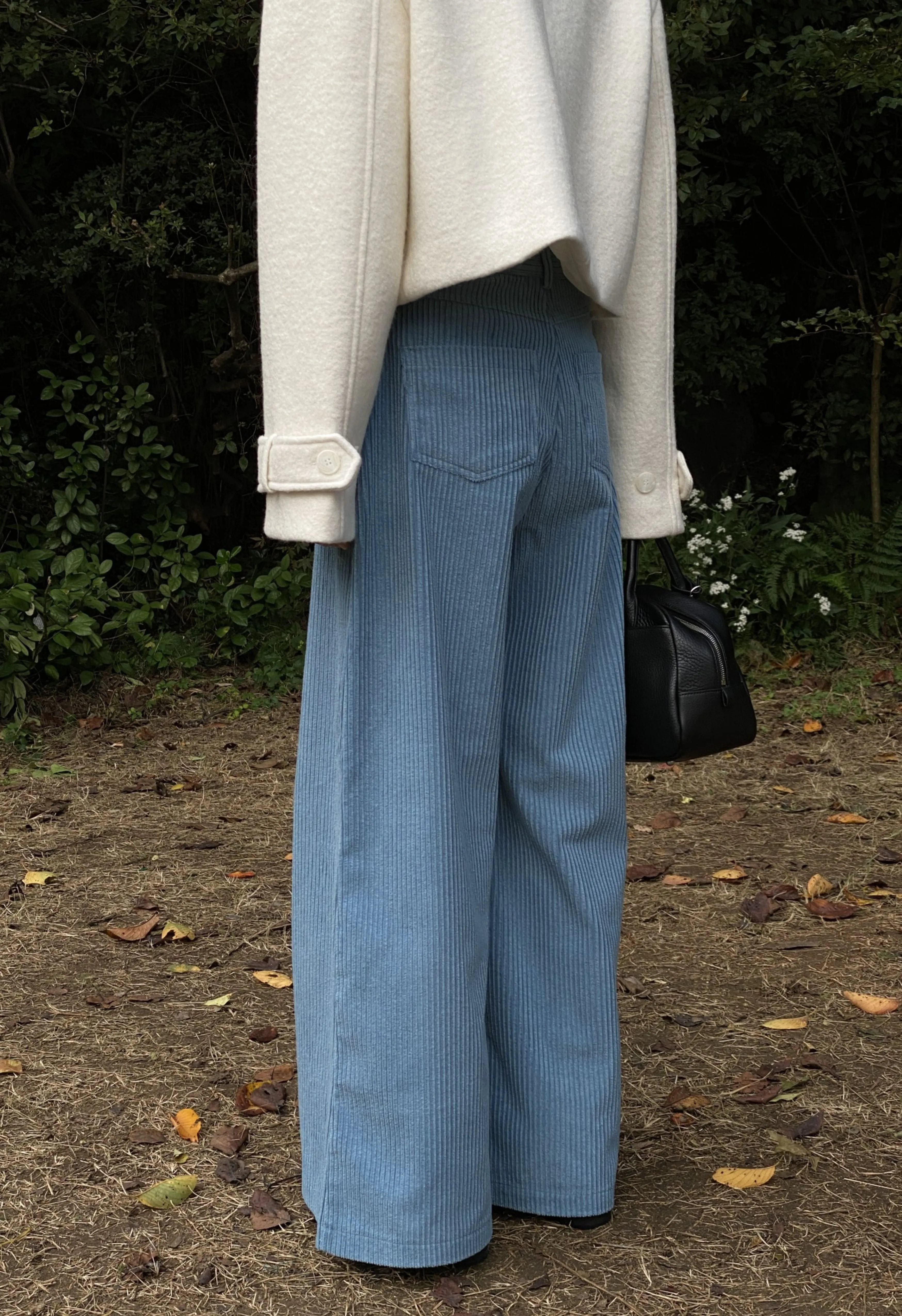 Chan Corduroy Pants in Cobalt Blue