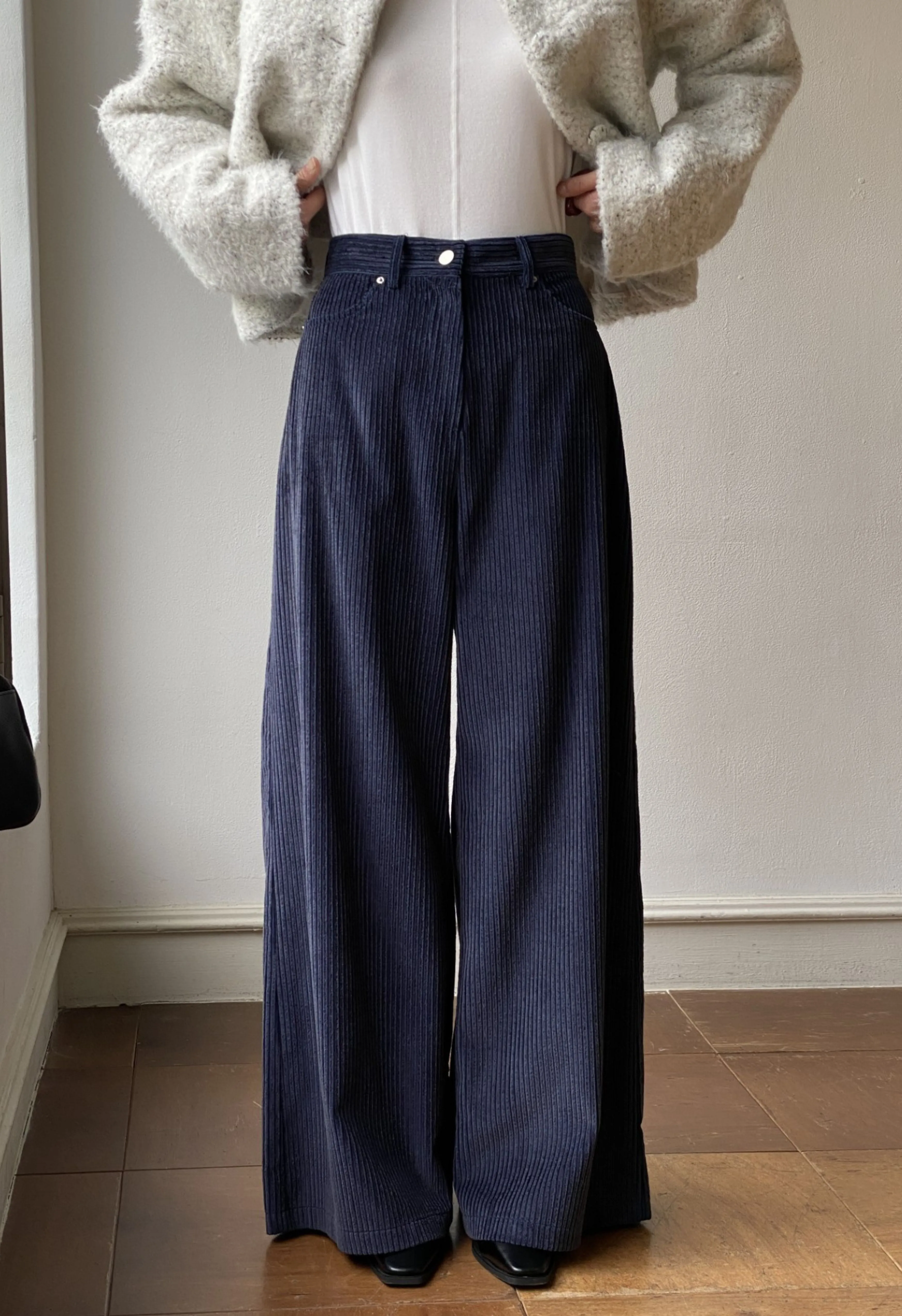 Chan Corduroy Pants on Navy Blue