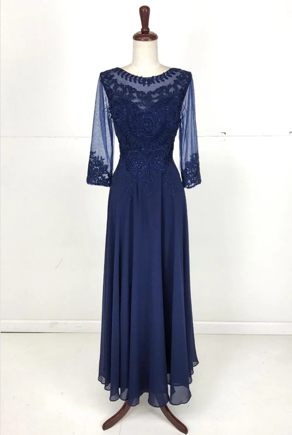 Chicas Mother of the Bride Gown J024