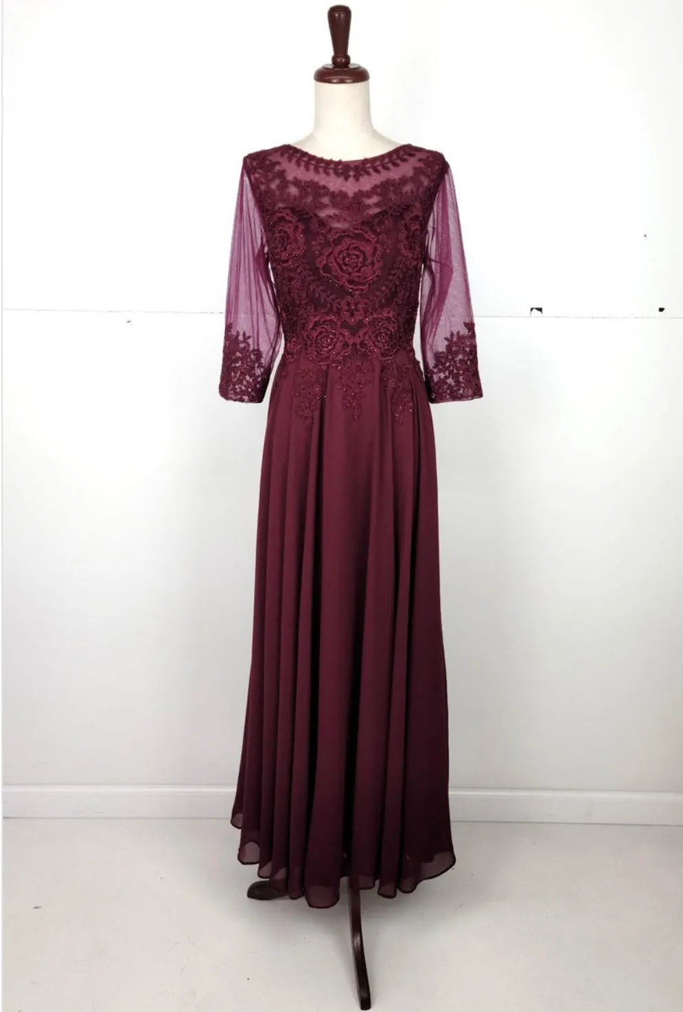 Chicas Mother of the Bride Gown J024