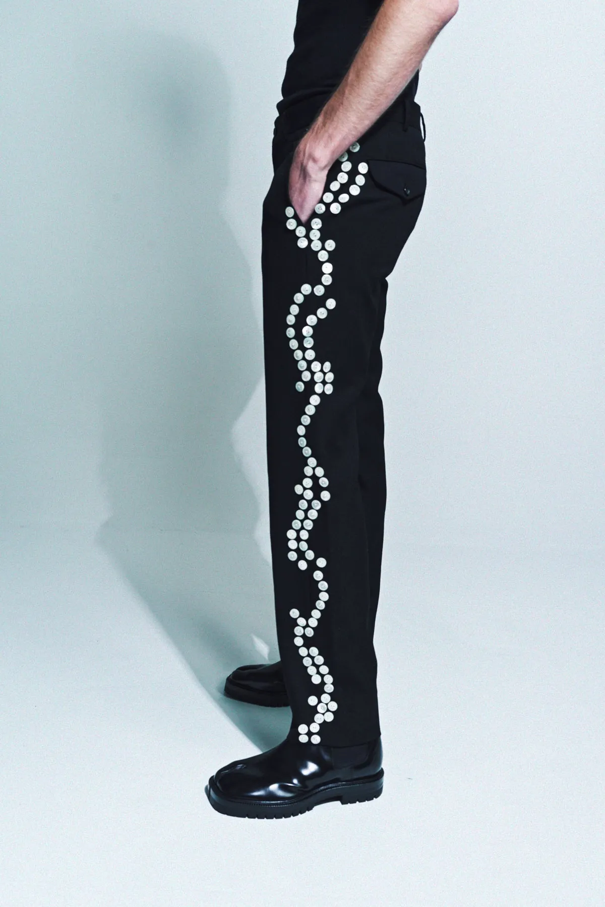 COMME DES GARCONS HOMME PLUS | BUTTONED PANTS