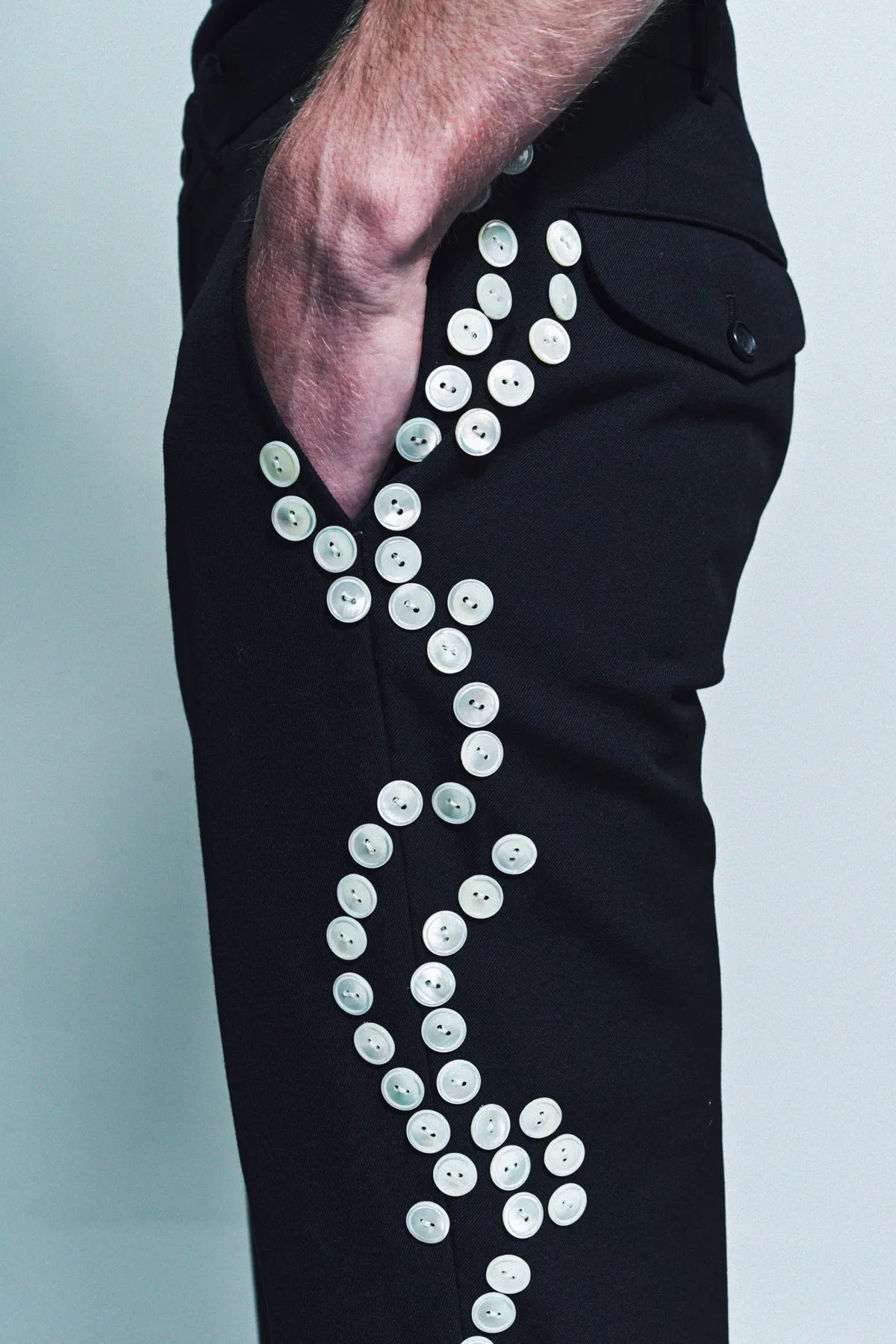 COMME DES GARCONS HOMME PLUS | BUTTONED PANTS