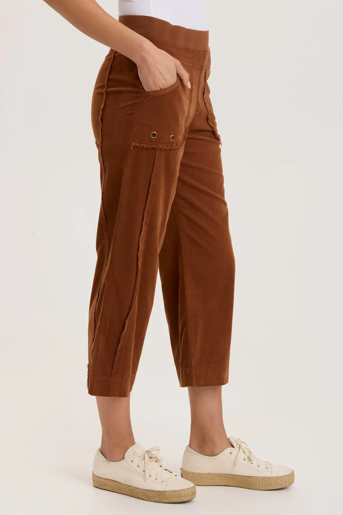 Cord Trumble Crop