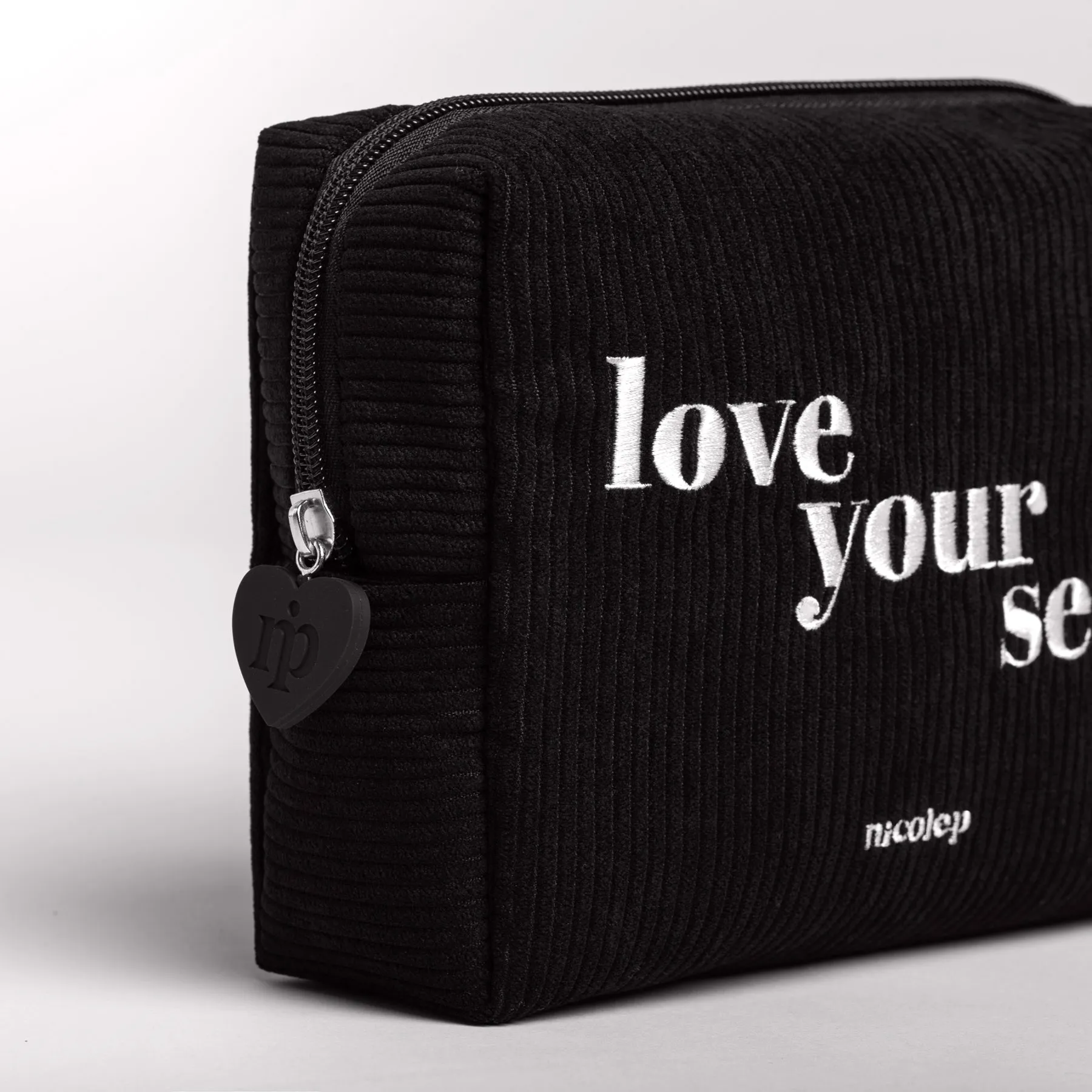 Corduroy Beauty - Black