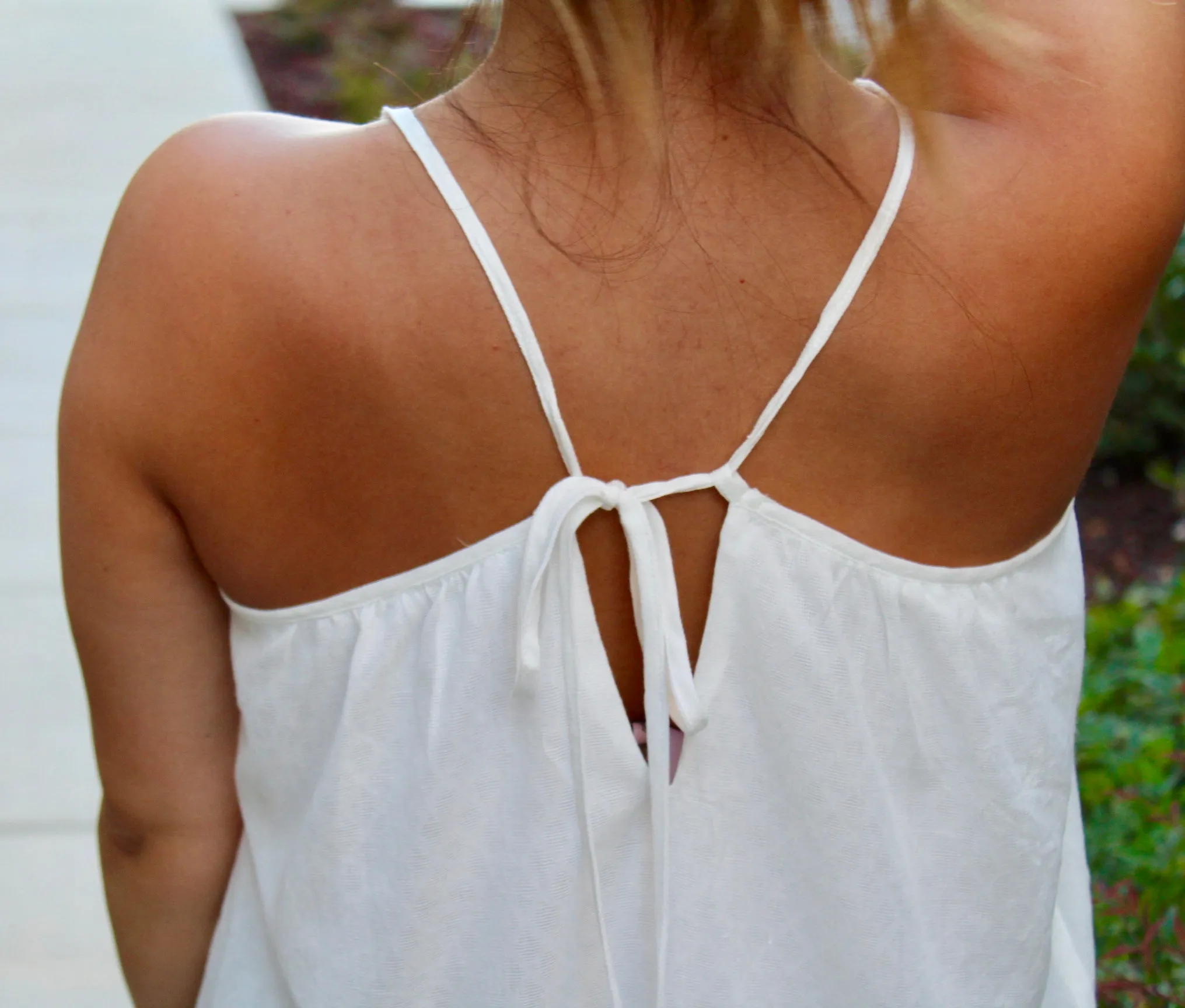 DAMSEL IN DISTRESS KEYHOLE TANK
