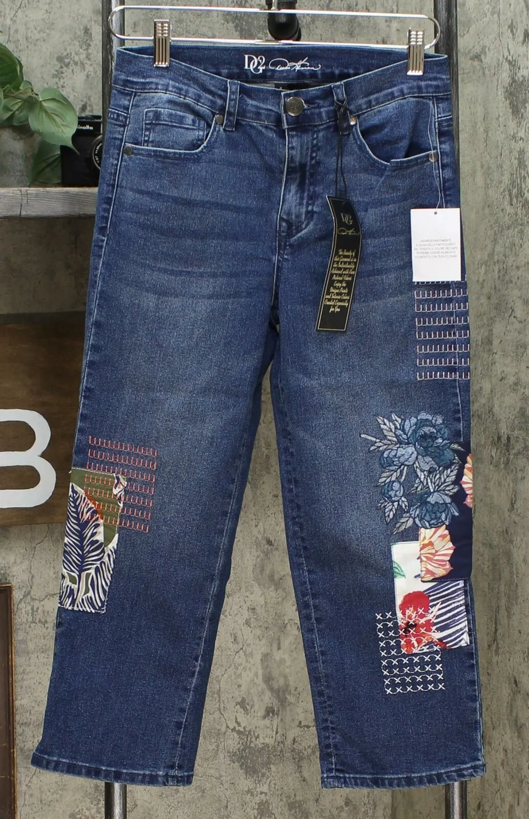 DG2 by Diane Gilman Women's Classic Stretch Embroidered Cropped Jeans