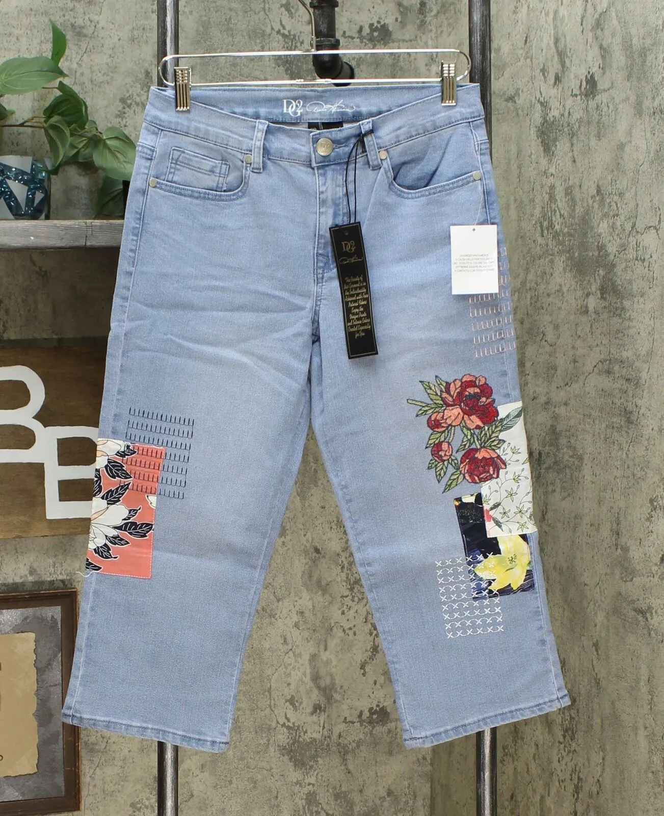 DG2 by Diane Gilman Women's Petite Classic Stretch Embroidered Cropped Jeans