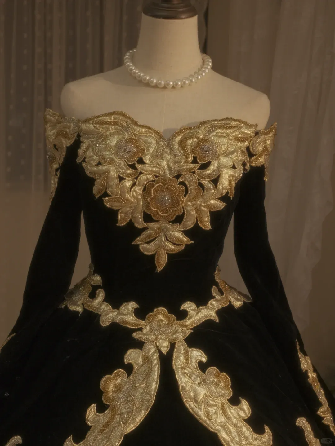 Elegant Black Off Shoulder Long Sleeves Quinceanera Dress Birthday Ball Gown, DP5154