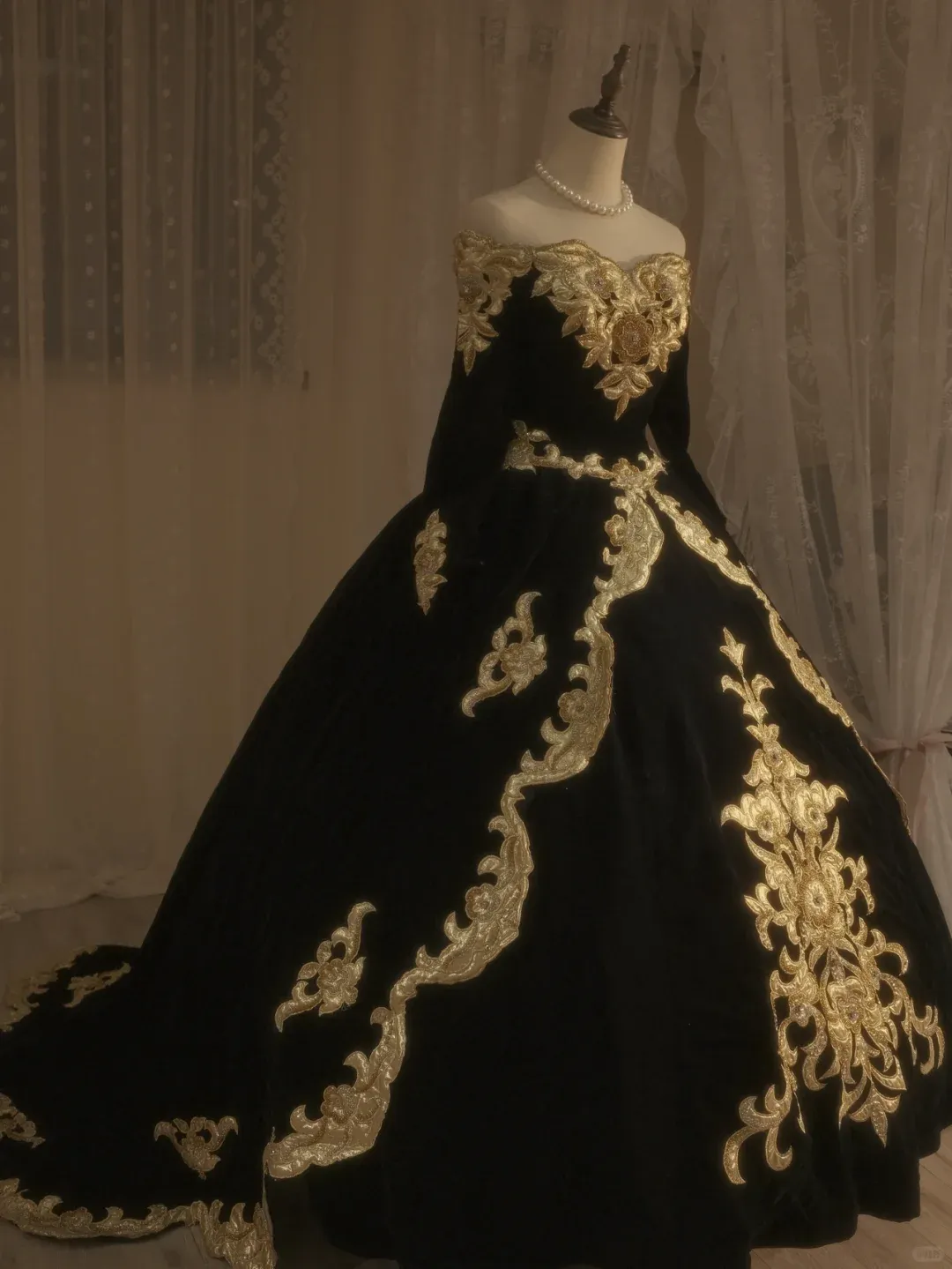 Elegant Black Off Shoulder Long Sleeves Quinceanera Dress Birthday Ball Gown, DP5154