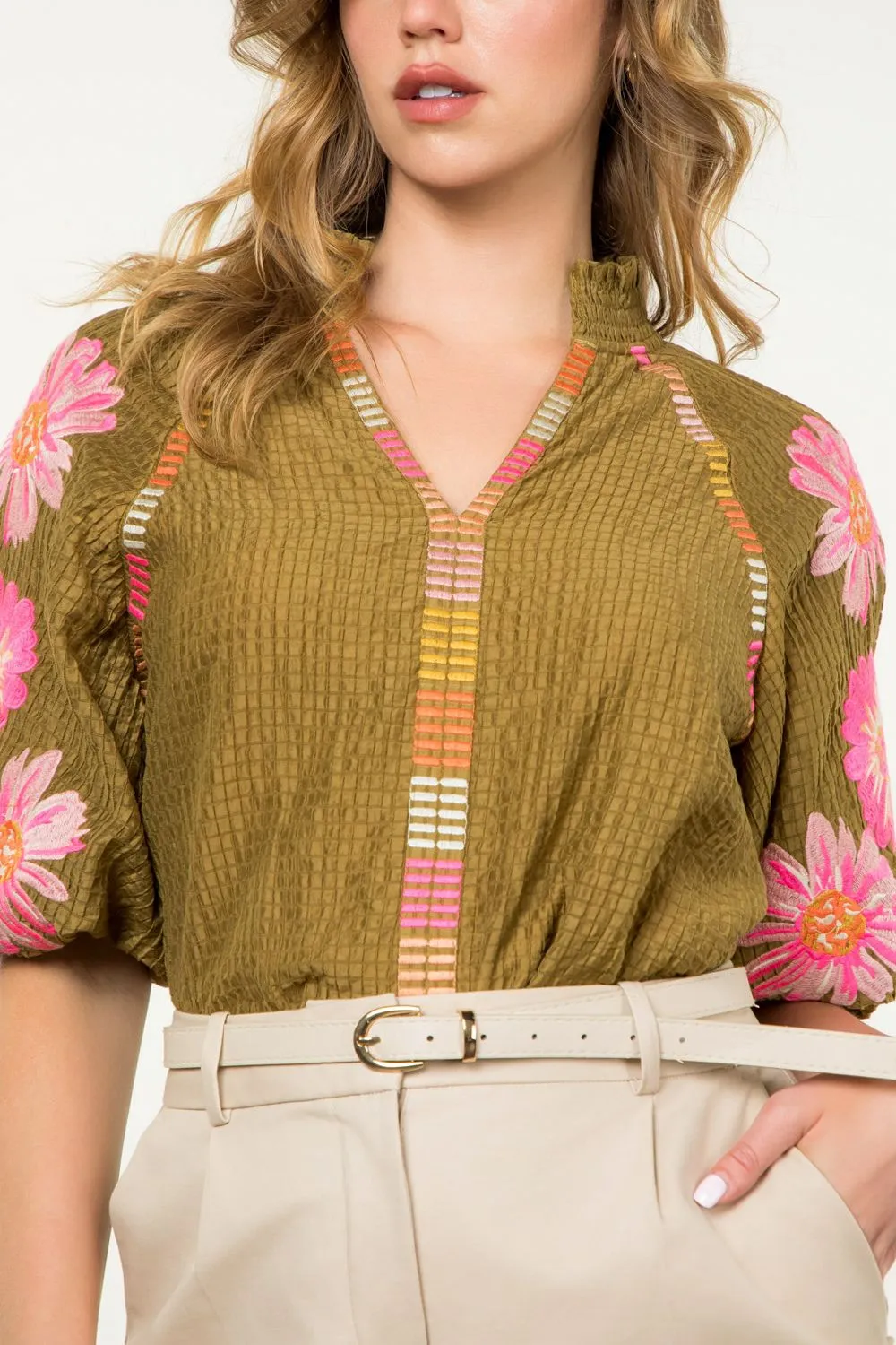 Embroidered Puff Sleeve Top