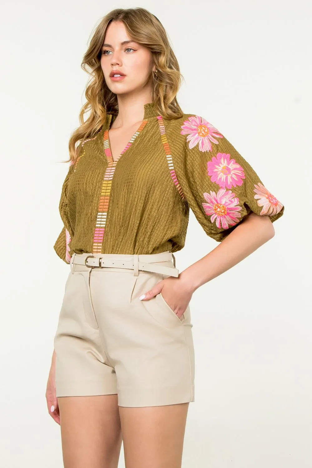 Embroidered Puff Sleeve Top