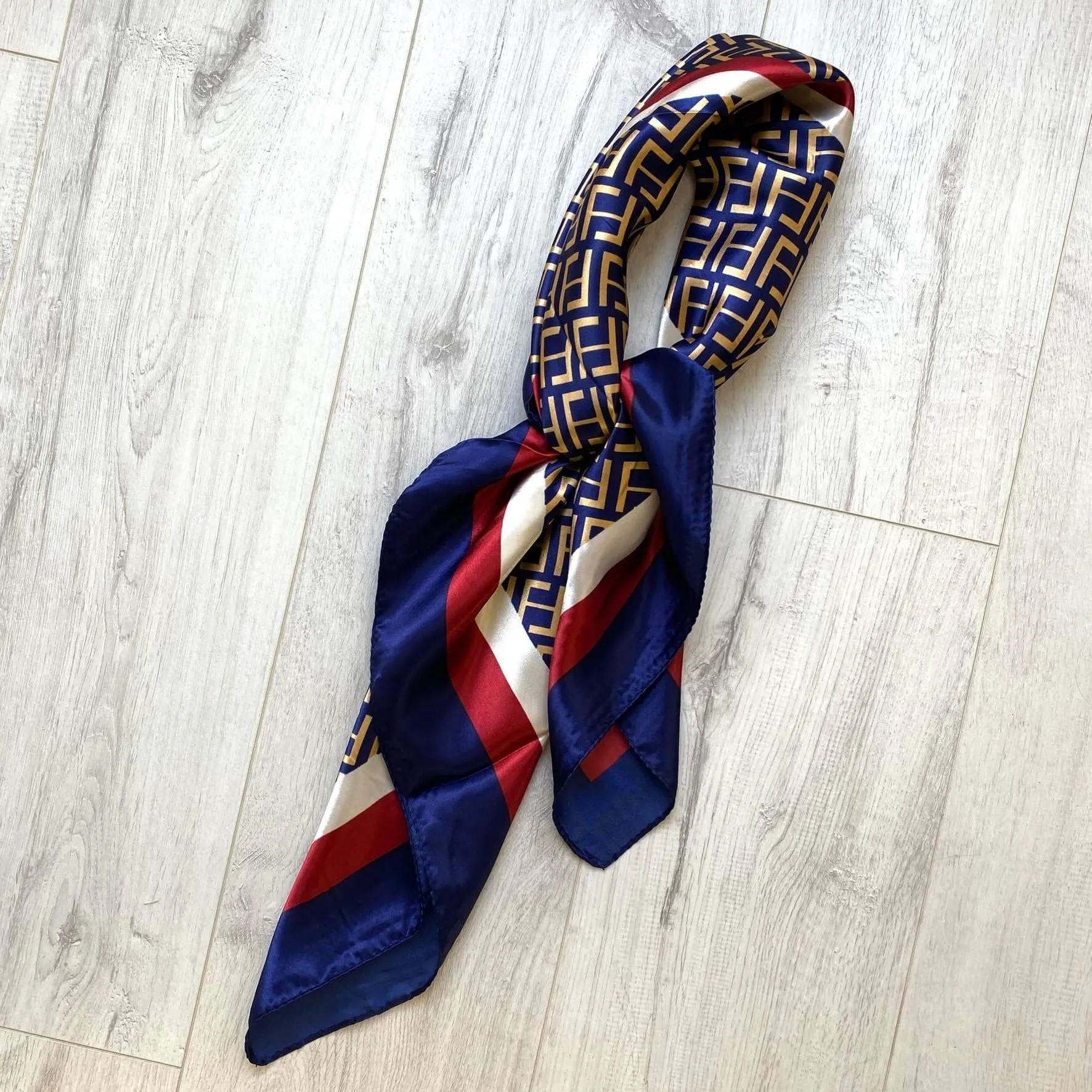 Flo Navy Neck Scarf