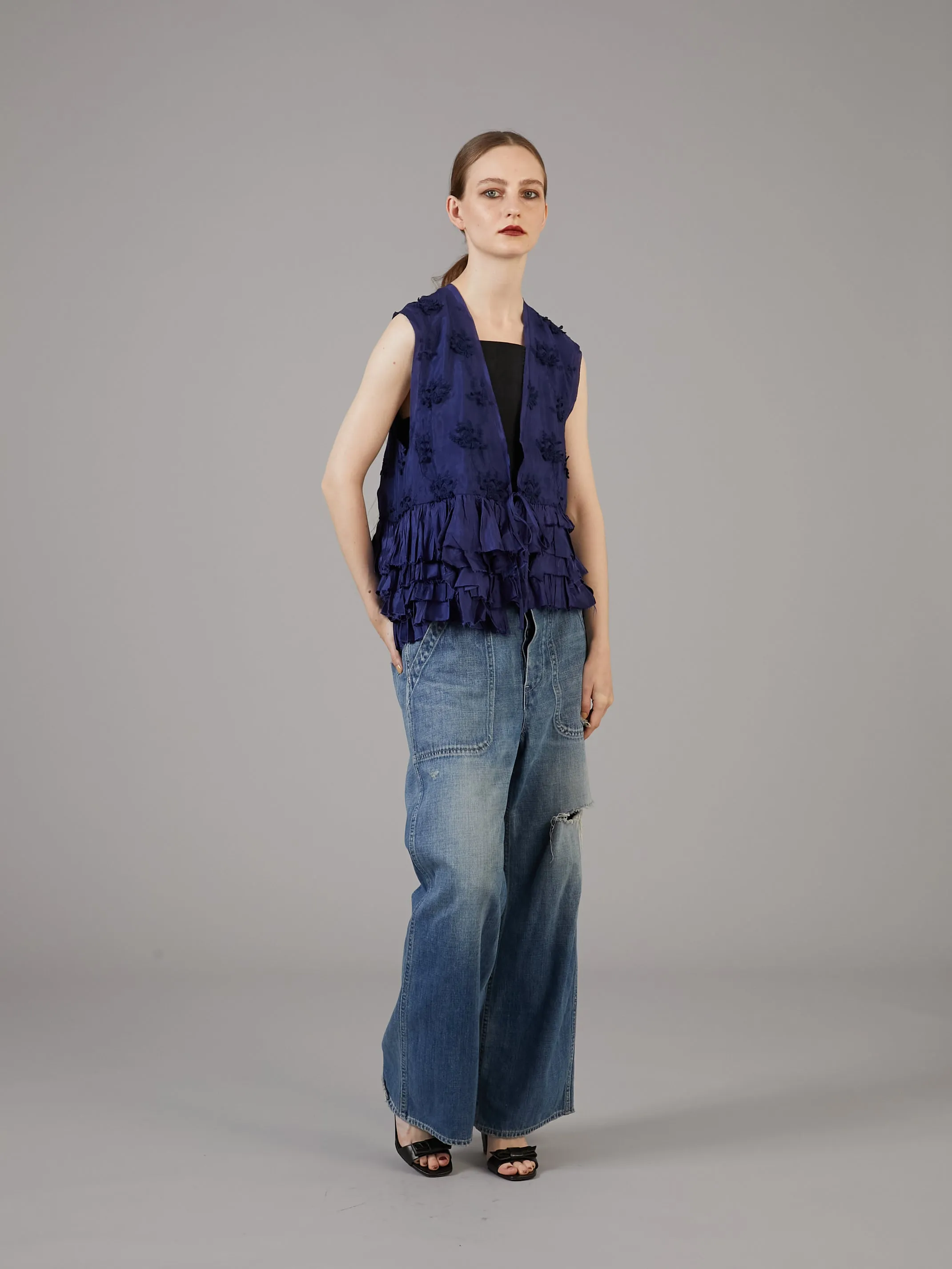 frill rayon shantung vest | NAVY