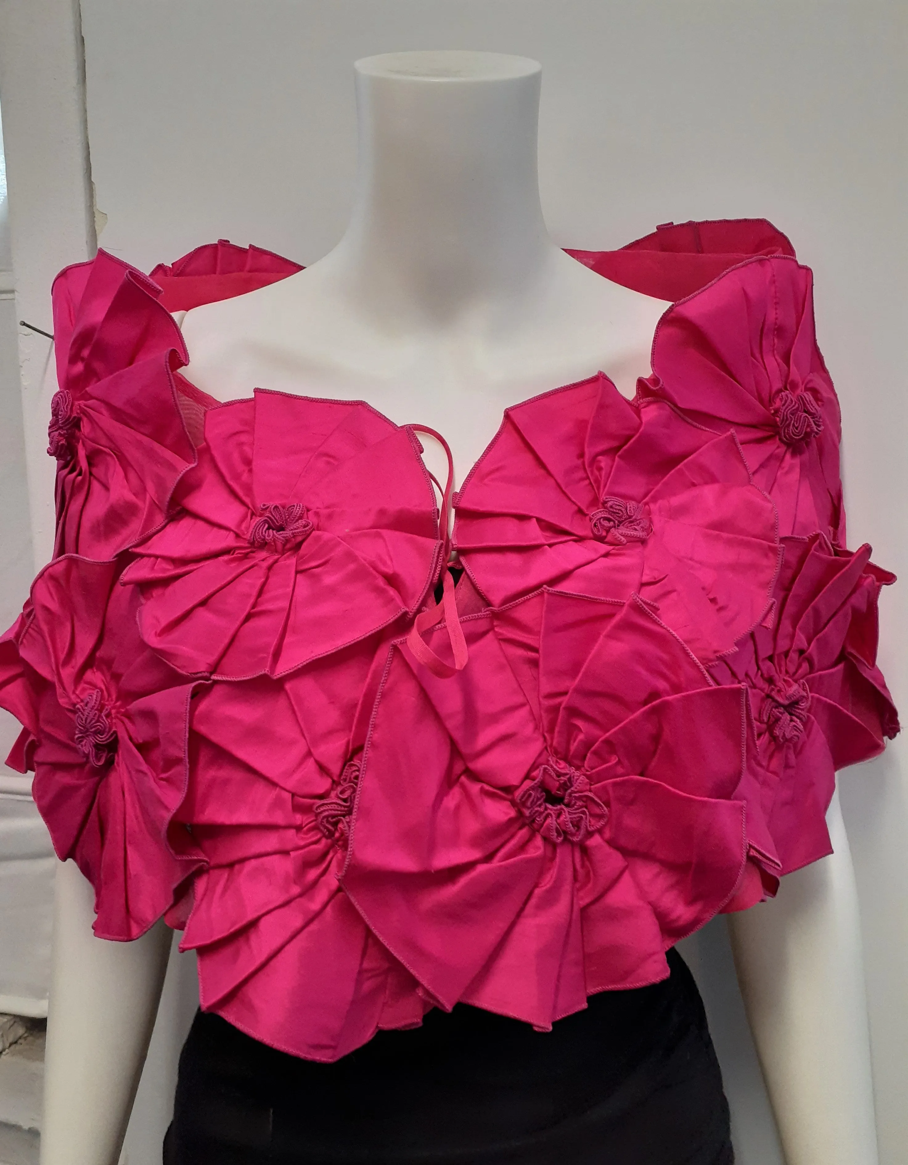 Fuchsia Wrap with Flowers