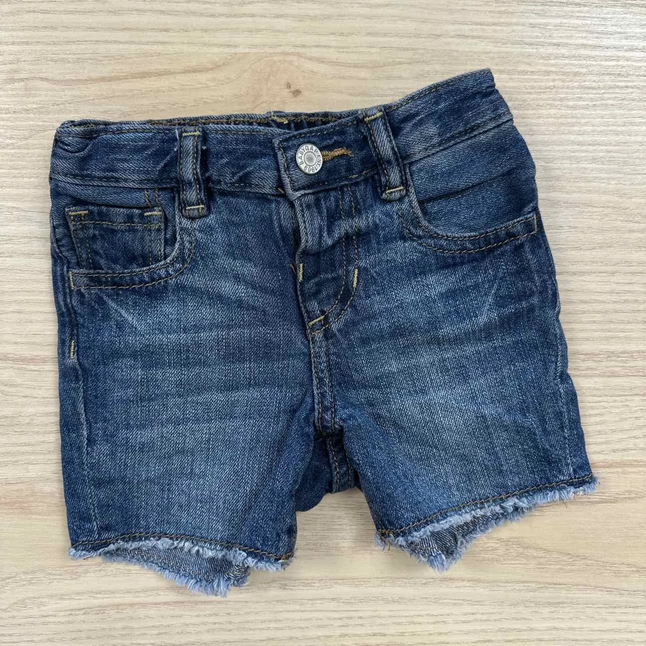 Gap SHORTS