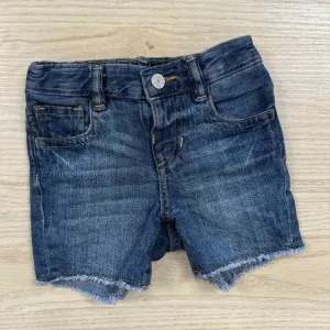 Gap SHORTS