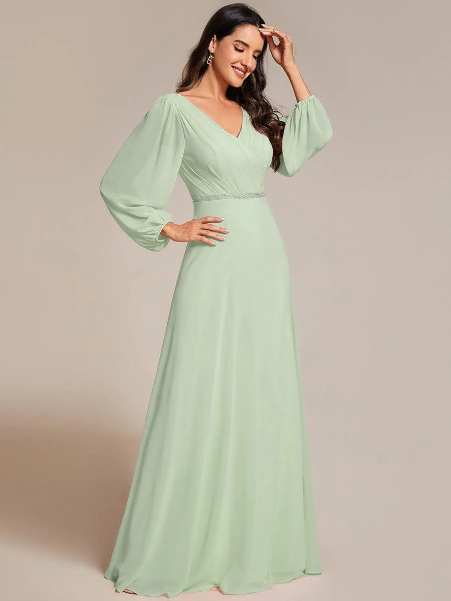 Grande Taille Robe de soirée plissée en mousseline de soie double col en V manches longues ceinture brillan