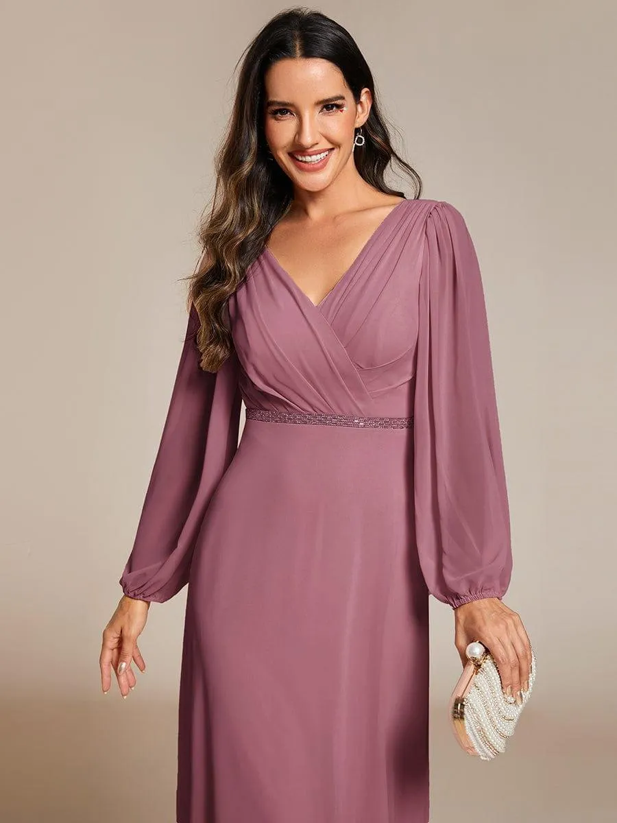Grande Taille Robe de soirée plissée en mousseline de soie double col en V manches longues ceinture brillan