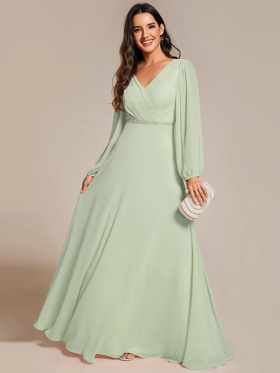 Grande Taille Robe de soirée plissée en mousseline de soie double col en V manches longues ceinture brillan