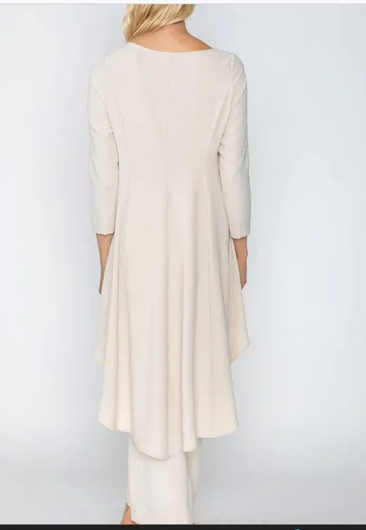 IC Collection 5680T 1PC Boat Neck Tunic With Long Sleeves