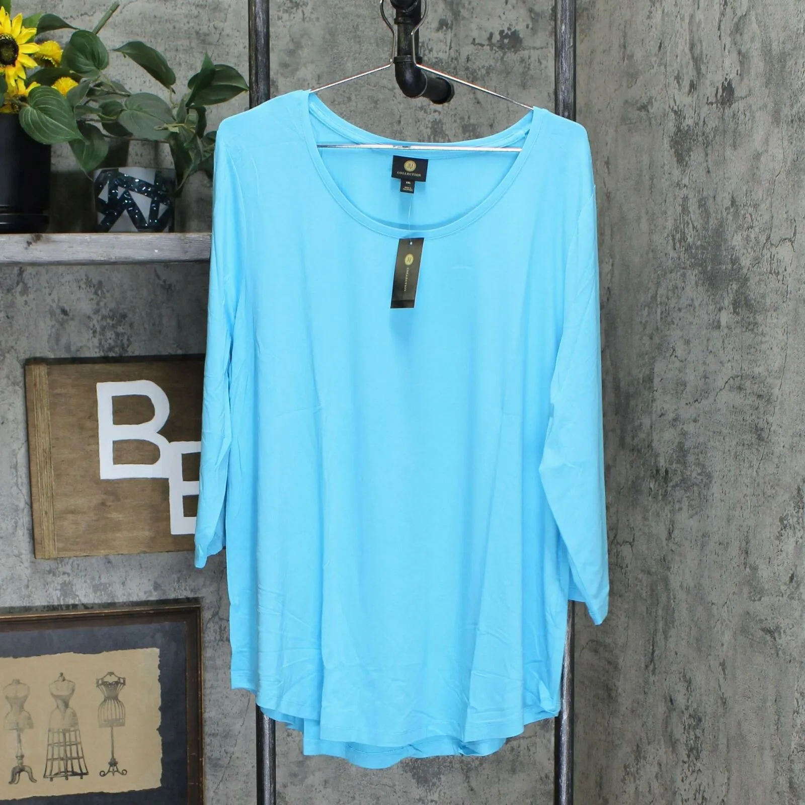 JM Collection Women's Scoop Neck Round Hem Knit Tunic Top