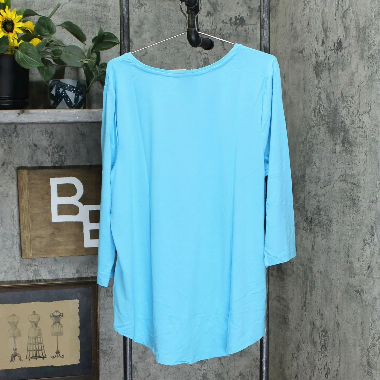 JM Collection Women's Scoop Neck Round Hem Knit Tunic Top