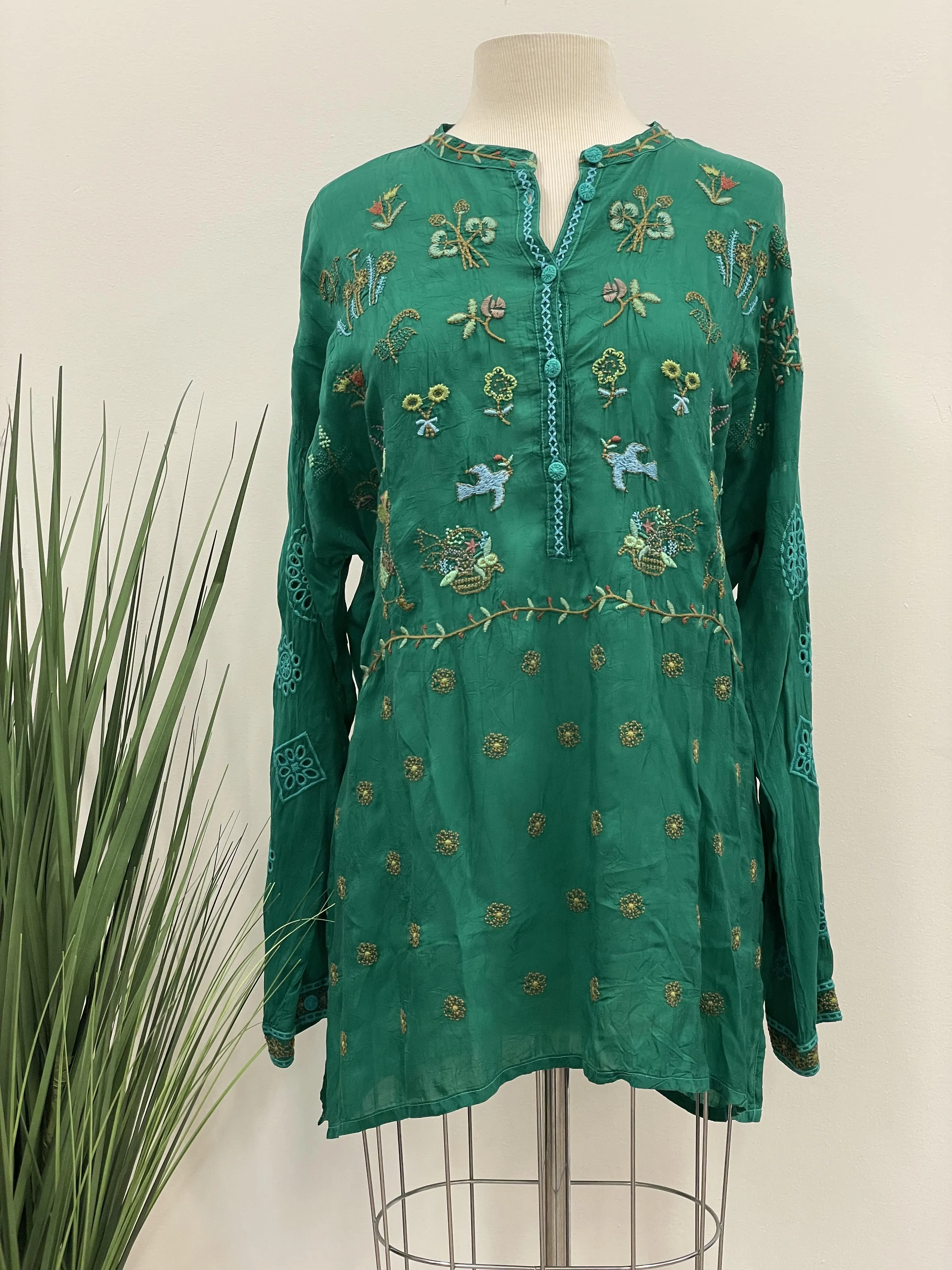 Johnny Was Sami Eyelet Embroidered Tunic Top Boho Chic C25723