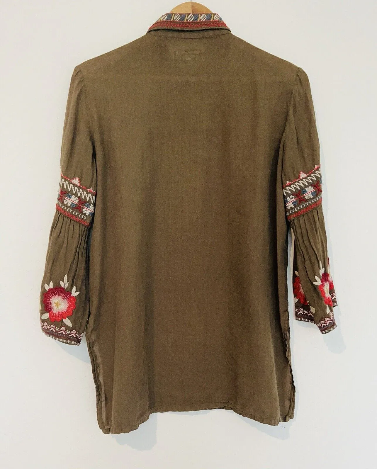 JOHNNY WAS WORKSHOP Floral Embroidered Tunic Shirt Green Bell Sleeve Boho